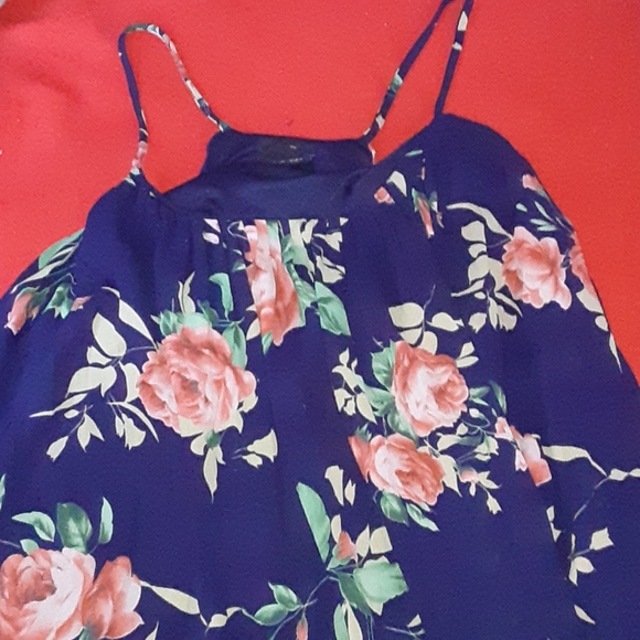 Shirt - Picture 1 of 3